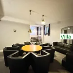Luxus Emg Dortmund In Ennepetal, Nah Duesseldorf, Koeln Mit Tennis Court, Garten, Kamin Fuer Familien Gruppen Bis 20 Personen 빌라