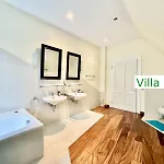 Luxus Emg Dortmund In Ennepetal, Nah Duesseldorf, Koeln Mit Tennis Court, Garten, Kamin Fuer Familien Gruppen Bis 20 Personen 빌라 *