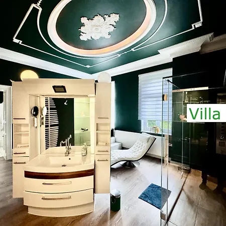 Luxus Emg Dortmund In Ennepetal, Nah Duesseldorf, Koeln Mit Tennis Court, Garten, Kamin Fuer Familien Gruppen Bis 20 Personen Villa Ennepetal