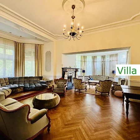 Vila Luxus Emg Dortmund In Ennepetal, Nah Duesseldorf, Koeln Mit Tennis Court, Garten, Kamin Fuer Familien Gruppen Bis 20 Personen Ennepetal