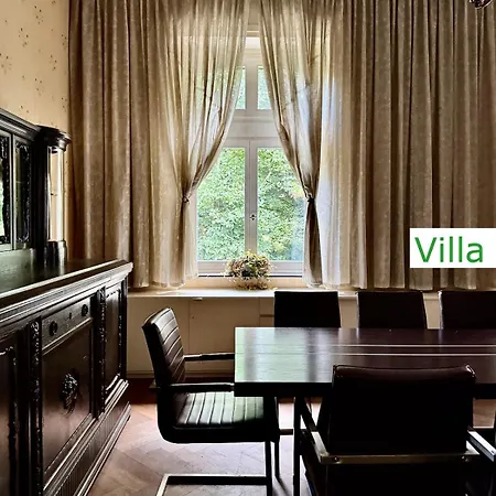 Luxus Emg Dortmund In Ennepetal, Nah Duesseldorf, Koeln Mit Tennis Court, Garten, Kamin Fuer Familien Gruppen Bis 20 Personen Ennepetal