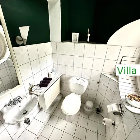 Luxus Emg Dortmund In Ennepetal, Nah Duesseldorf, Koeln Mit Tennis Court, Garten, Kamin Fuer Familien Gruppen Bis 20 Personen