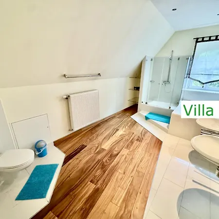 Luxus Emg Dortmund In Ennepetal, Nah Duesseldorf, Koeln Mit Tennis Court, Garten, Kamin Fuer Familien Gruppen Bis 20 Personen *