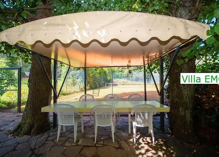 Luxus Emg Dortmund In Ennepetal, Nah Duesseldorf, Koeln Mit Tennis Court, Garten, Kamin Fuer Familien Gruppen Bis 20 Personen Ennepetal