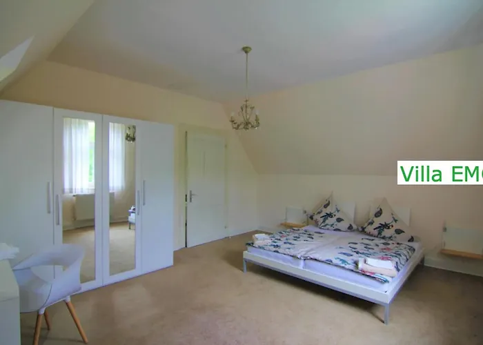 Luxus Emg Dortmund In Ennepetal, Nah Duesseldorf, Koeln Mit Tennis Court, Garten, Kamin Fuer Familien Gruppen Bis 20 Personen