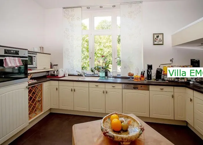 Luxus Emg Dortmund In Ennepetal, Nah Duesseldorf, Koeln Mit Tennis Court, Garten, Kamin Fuer Familien Gruppen Bis 20 Personen Villa *