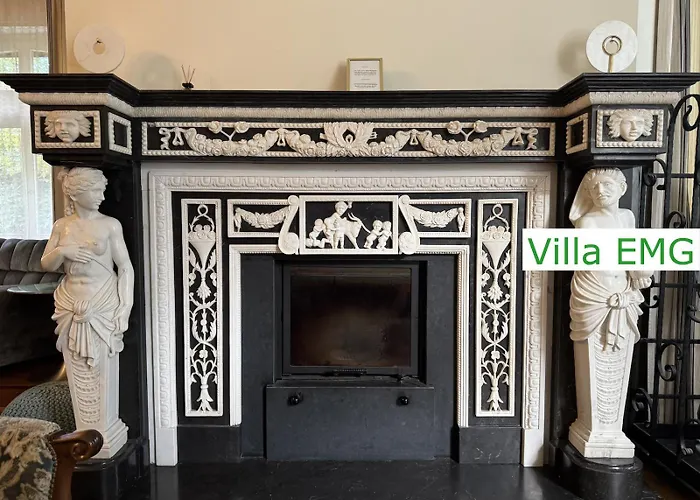 Villa Luxus Emg Dortmund In Ennepetal, Nah Duesseldorf, Koeln Mit Tennis Court, Garten, Kamin Fuer Familien Gruppen Bis 20 Personen Ennepetal