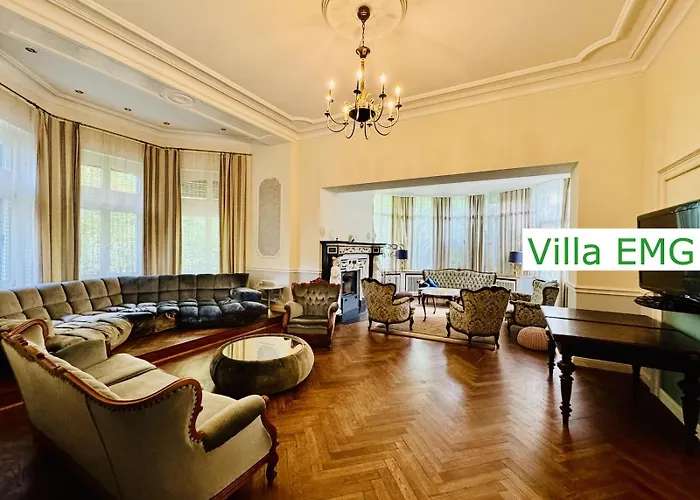 Villa Luxus Emg Dortmund In Ennepetal, Nah Duesseldorf, Koeln Mit Tennis Court, Garten, Kamin Fuer Familien Gruppen Bis 20 Personen Ennepetal