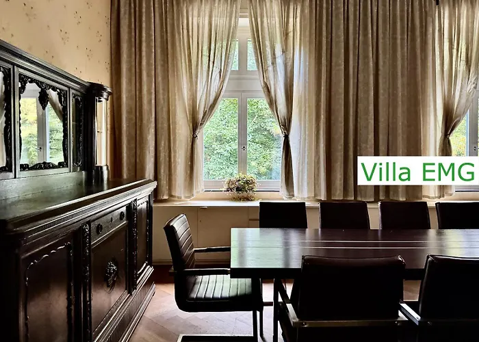 Luxus Emg Dortmund In Ennepetal, Nah Duesseldorf, Koeln Mit Tennis Court, Garten, Kamin Fuer Familien Gruppen Bis 20 Personen Ennepetal