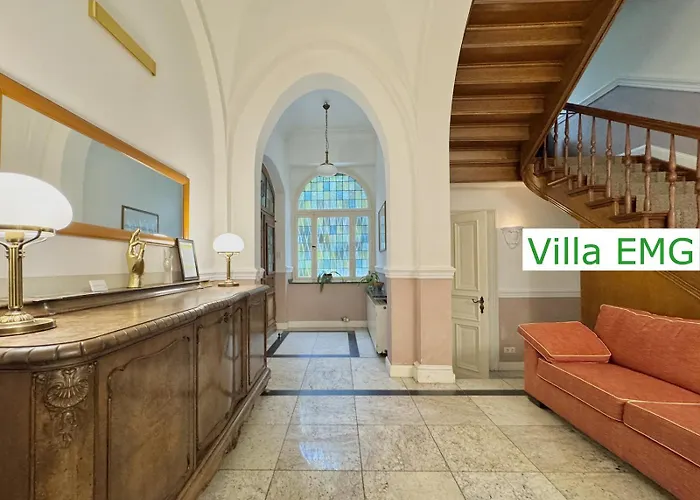 Luxus Emg Dortmund In Ennepetal, Nah Duesseldorf, Koeln Mit Tennis Court, Garten, Kamin Fuer Familien Gruppen Bis 20 Personen Ennepetal