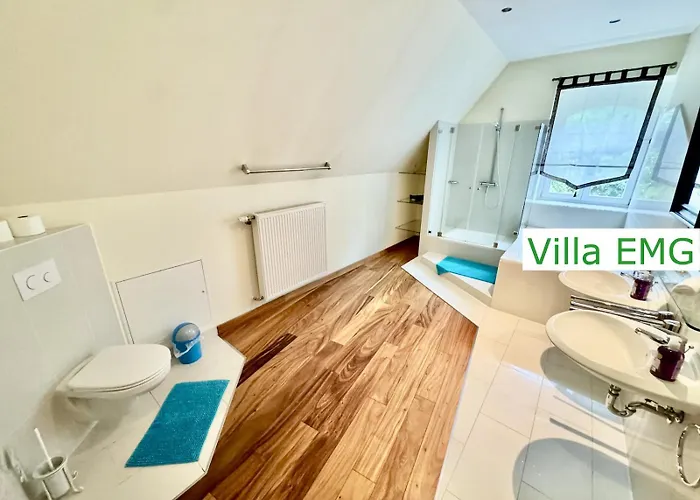 Luxus Emg Dortmund In Ennepetal, Nah Duesseldorf, Koeln Mit Tennis Court, Garten, Kamin Fuer Familien Gruppen Bis 20 Personen *